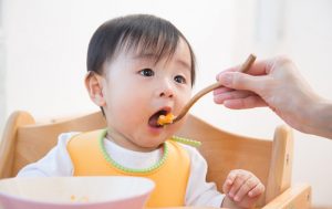 Một chế độ ăn đầy đủ chất dinh dưỡng luôn là một điều cần thiết trong quá trình chăm sóc trẻ bị bệnh